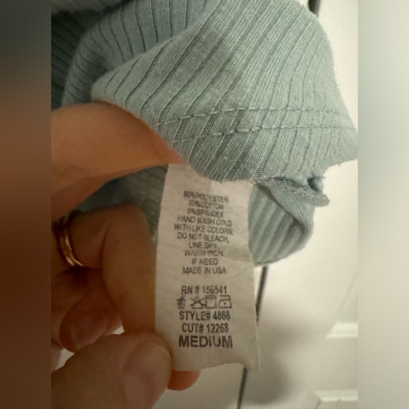 Pink blush maternity top - Picture 3 of 3